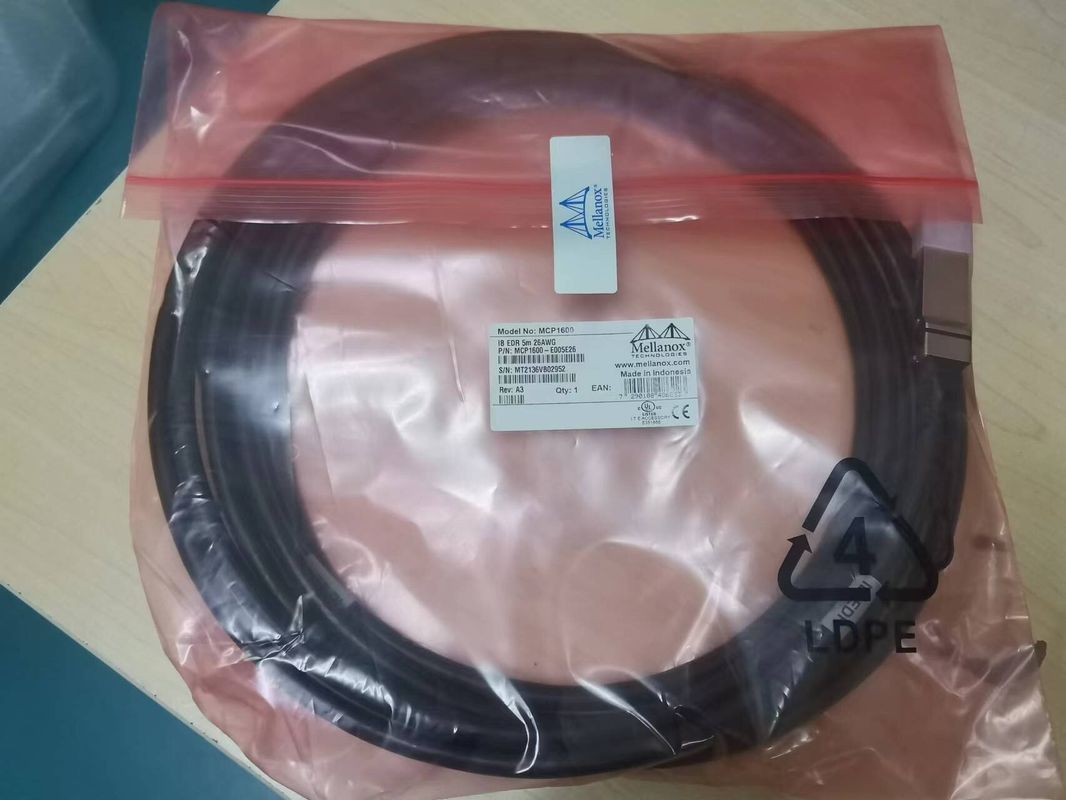 Cavo di rame InfiniBand EDR dell'attaccatura diretta MCP1600-E003E26 fino a 100Gb/S QSFP28 3m 26AWG nero