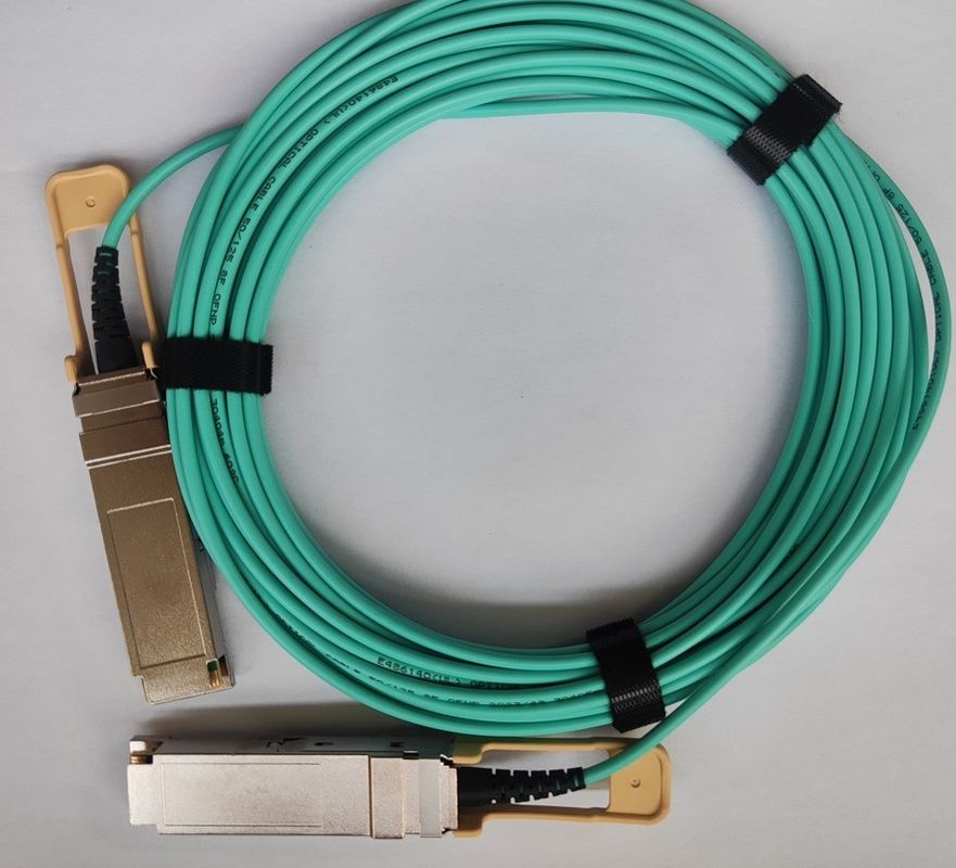 Cavo ottico attivo 200G QSFP56 Trasmissione dati a velocità 26,56GBaud Compatibile con connettore OM3/OM4 Tipo connettore QSFP56